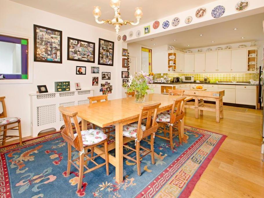 Bed and Breakfast Anchor House Дартмут Екстер'єр фото
