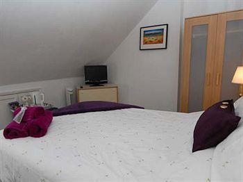 Bed and Breakfast Anchor House Дартмут Екстер'єр фото